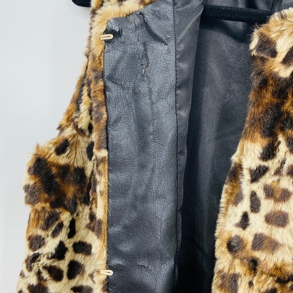VIA SPIGA Brown Black Leopard Animal Print Faux Fur Faux Leather Vest Size Small - Picture 7 of 7